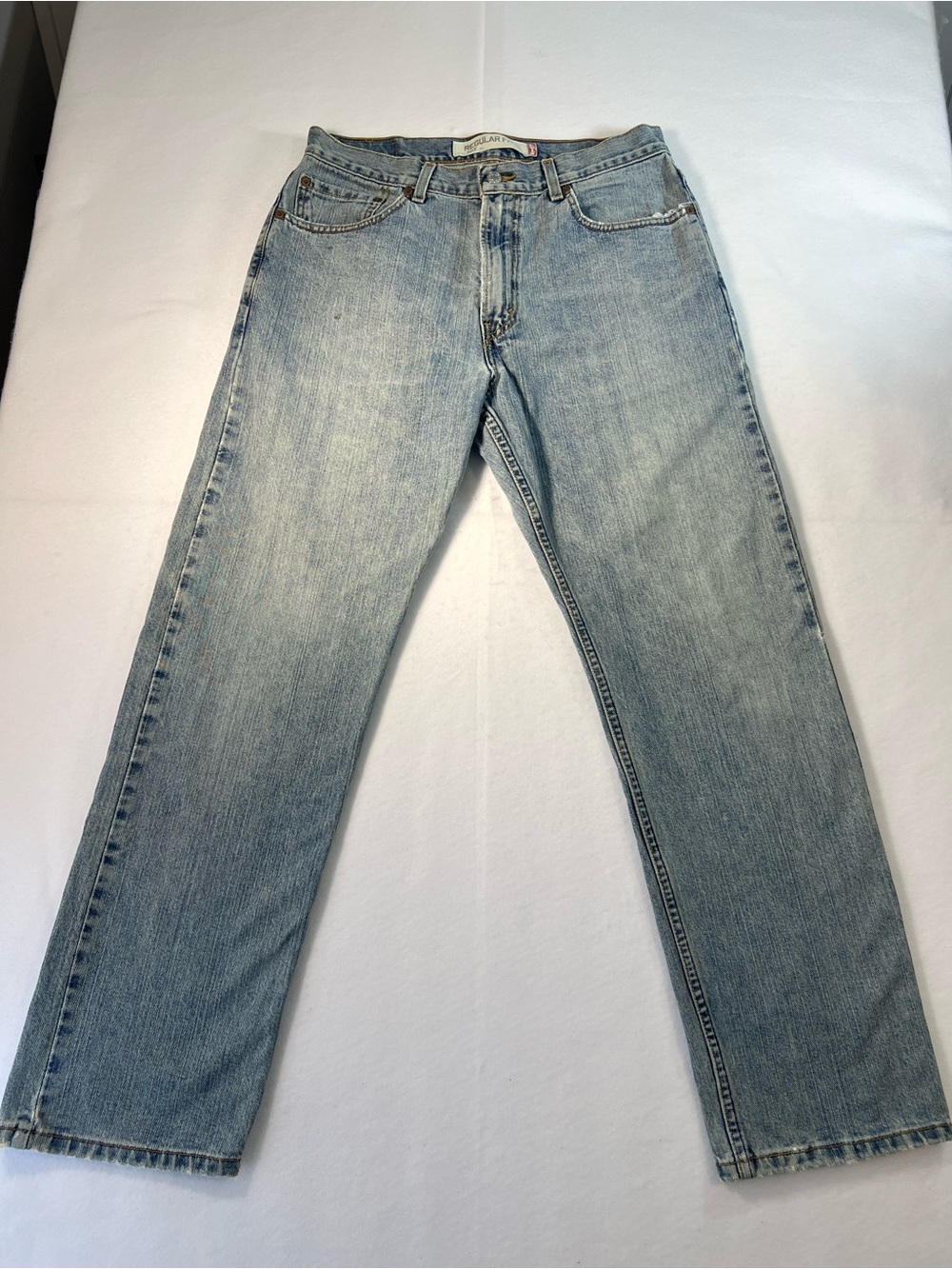 Levi’s 505 Men’s 34x30 Regular Straight Leg Jeans Blue Light Wash Denim “R” Tag